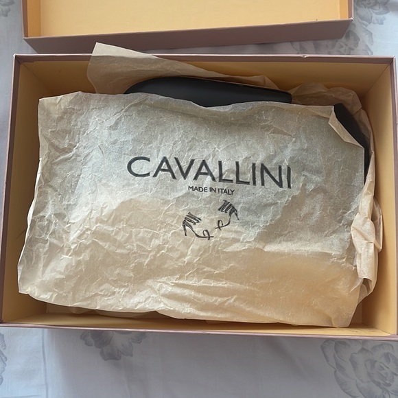 Italian High Heel. Leather - Picture 3 of 5